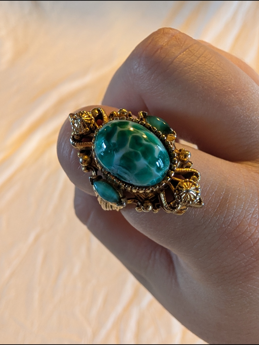 2/90$ Vintage Gold Ring with Green Marbled Cabochon